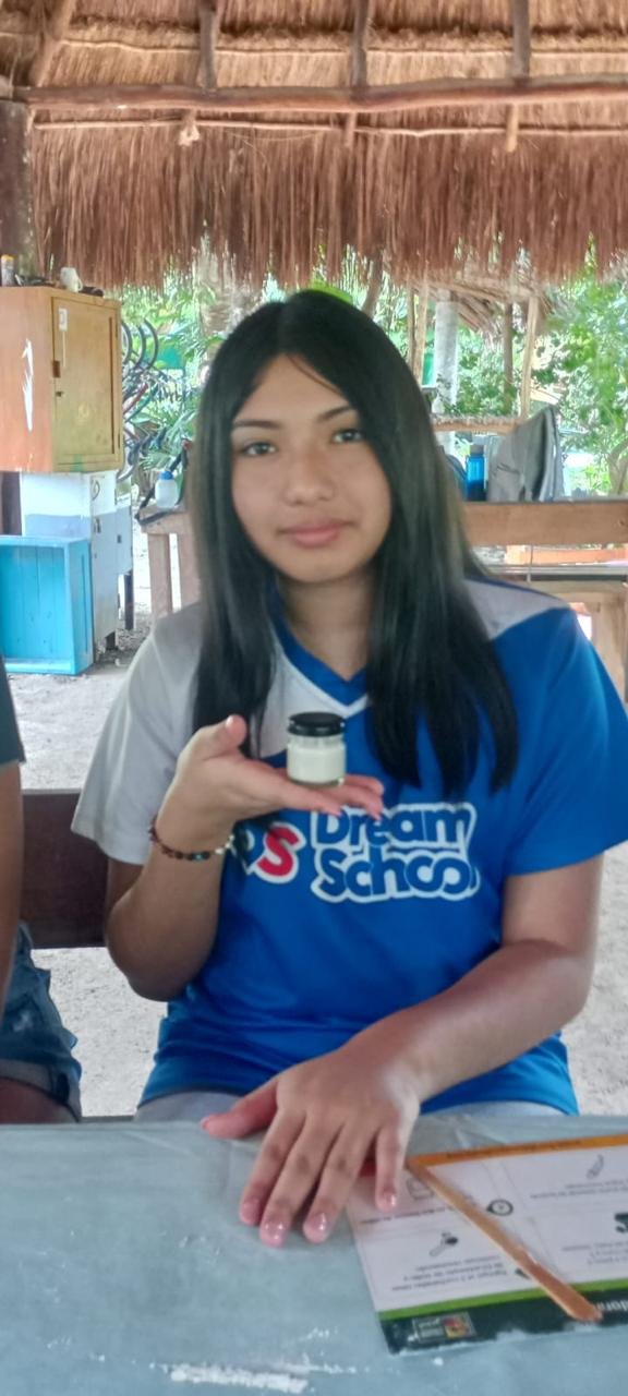 alumna-de-escuelas-en-playa-del-carmen